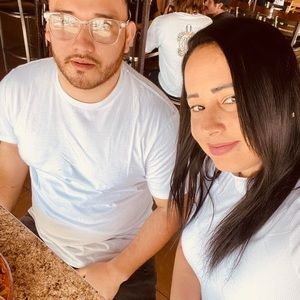 Meet your Posher, Yanetsy